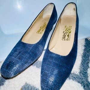 salvatore ferragamo square heel pumps